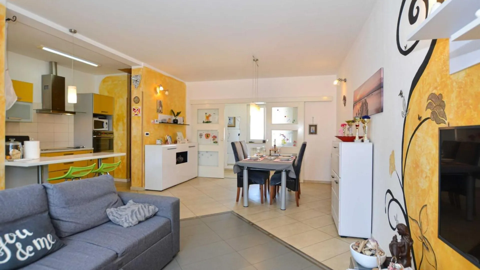 Radovani Peaceful And Serene Apartment With Terrace - Two Bedroom Apartment With Terrace Rovinj 0*,