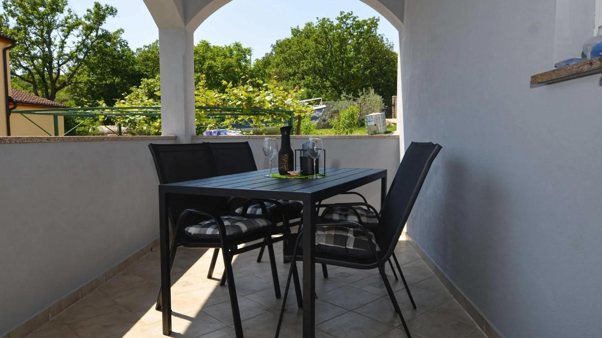 Radovani Peaceful And Serene Apartment With Terrace - Two Bedroom Apartment With Terrace Rovinj
